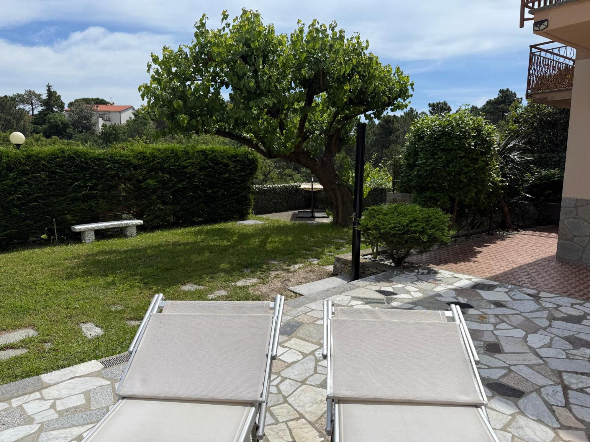 スポトルノ Casa Giardinoヴィラ エクステリア 写真